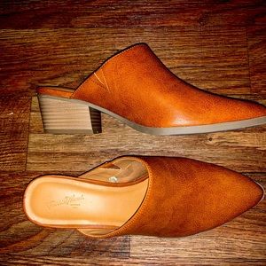 Gorgeous Brown Leather Ankle Boots